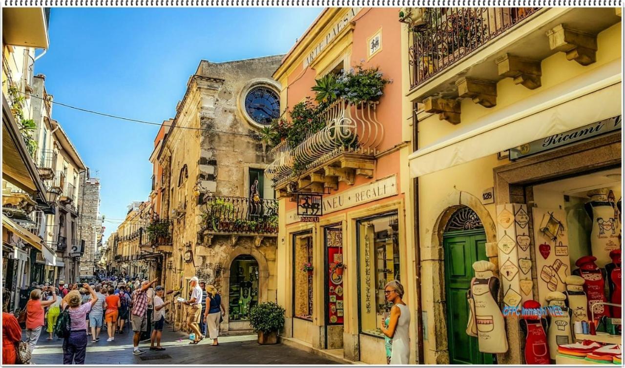 Alpha22 Apartment Giardini Naxos Εξωτερικό φωτογραφία