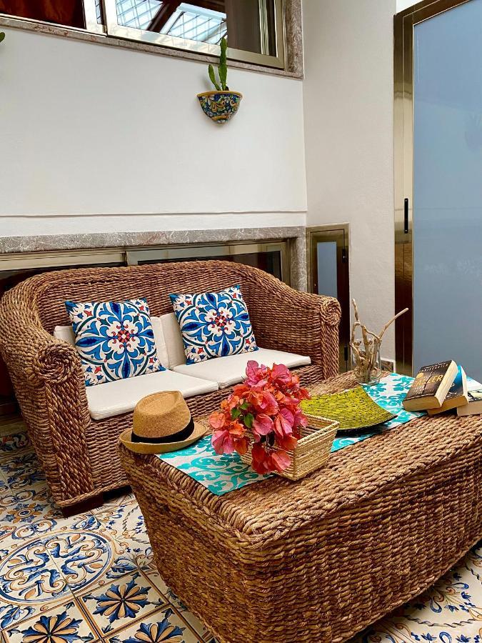 Alpha22 Apartment Giardini Naxos Εξωτερικό φωτογραφία