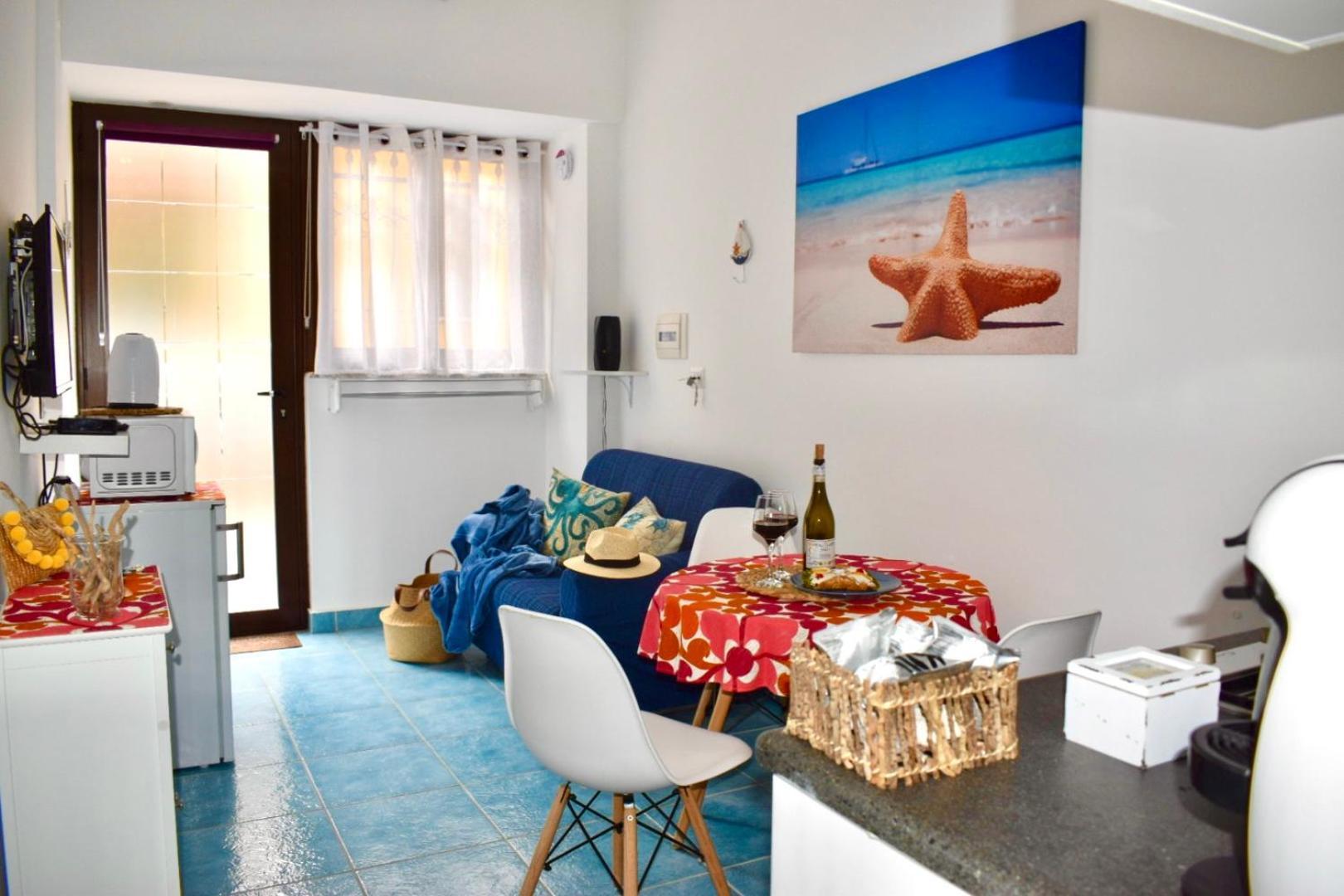 Alpha22 Apartment Giardini Naxos Εξωτερικό φωτογραφία