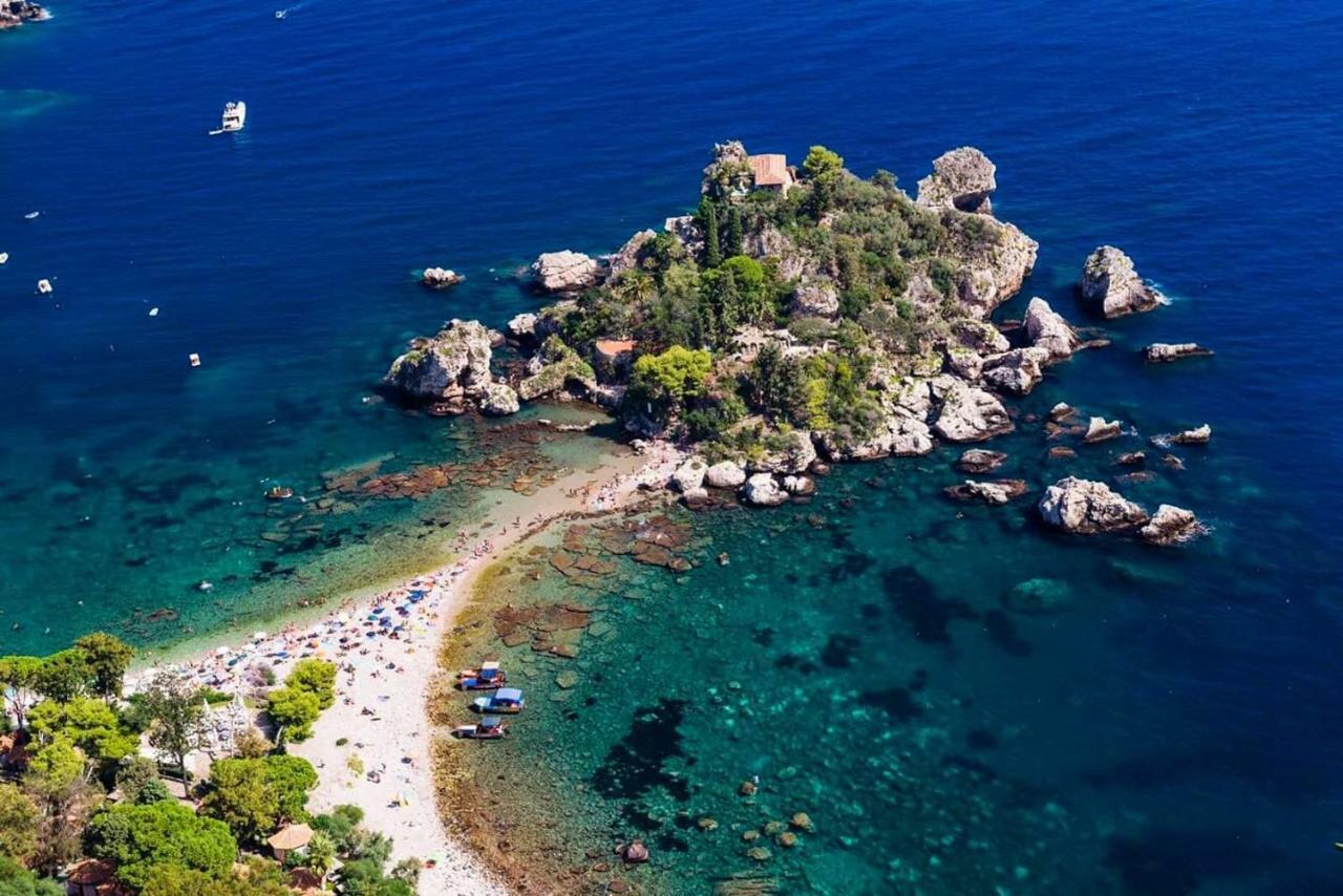 Alpha22 Apartment Giardini Naxos Εξωτερικό φωτογραφία